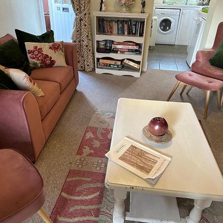 2 Bedroomed Cottage Near Quay Blakeney  Extérieur photo